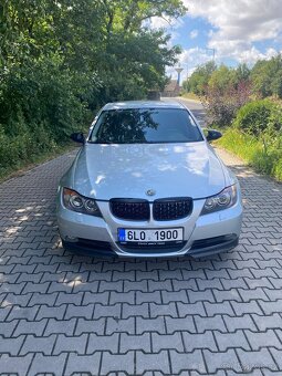 BMW E90 - 4