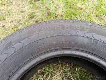 Pneumatiky Continental Vanco 235/65 R16 C - 4