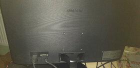 Použitý LCD Monitor 22" SAMSUNG S22F350FHR - 4