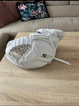 Lapačka a Vyrážečka Bauer supreme s27 JR - 4