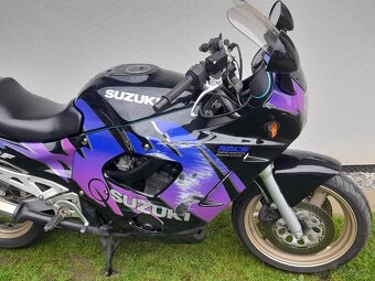 Suzuki GSX 750 F - 4