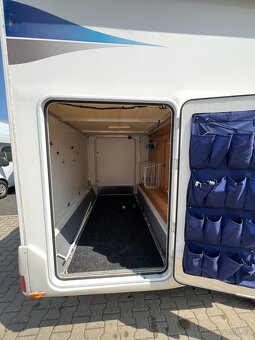 Ford Rimor Katamarano 2.4l, 103kW, 6 osob jízda a spaní - 4