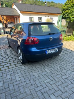 VW Golf V 1,9TDI 77KW - 4
