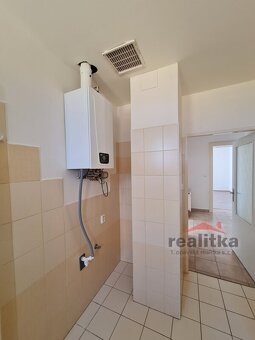 Pronájem bytu 2,5+kk na Husově ul. v Opavě - 4