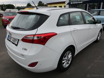 Hyundai i30 1.6CRDi,81kW,1majČR,Klima - 4
