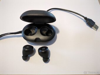 Bezdrátová sluchátka s mikrofonem Beoplay E8 Black,perf.stav - 4