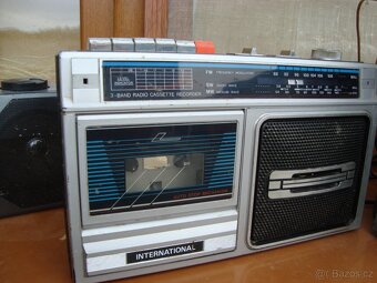 Retro radiomagnetofony - 4