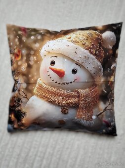Vánoční látkový povlak na polštář "Sněhulák" 45x45 cm - 4