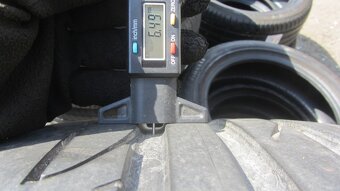 Letní pneu 255/40/18 Bridgestone Run Flat - 4