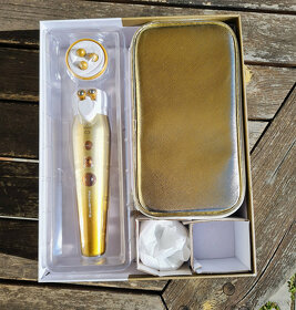 Masažní přístroj Rowenta LV7030F0 Lift Contour, nepoužitý - 4