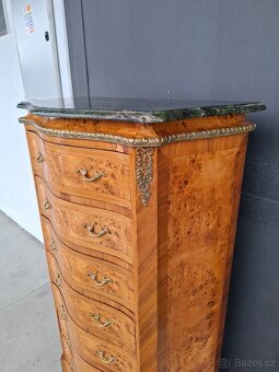 Starožitná šuplíková komoda s mramorem - 4