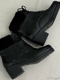 Dámské kotníkové boty s kožíškem – vel. 37 - 4