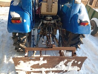 Zetor 3011 bez SPZ - 4