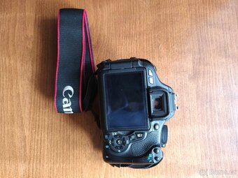 Canon EOS 600D + 2 x objektivy - 4