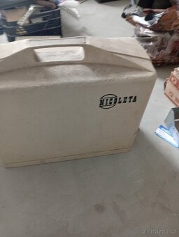 Šicí stroj na náhradní díly - 4