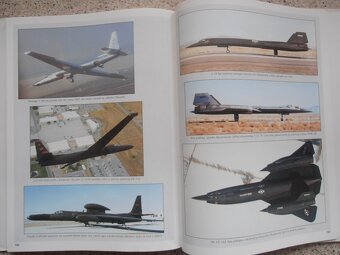 kniha Skunčí dílny Lockheed - 4