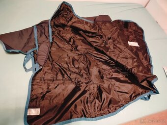 Výběhová deka - 4