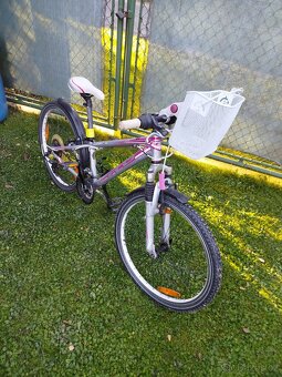 Dívčí kolo 24 - 4