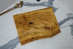Olivové prkénko nepravidelné 380 x 280 x 21 mm - 4