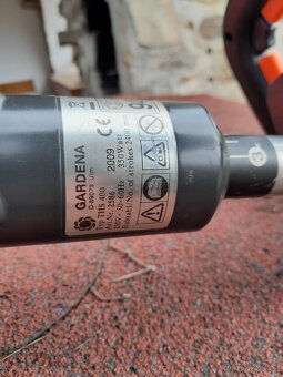 Teleskopické nůžky Gardena THS 400 - 4