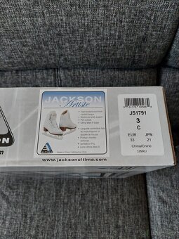 Krasobrusle Jackson 33 - 4