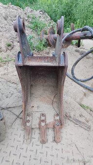Podkop na Case 435 - 4