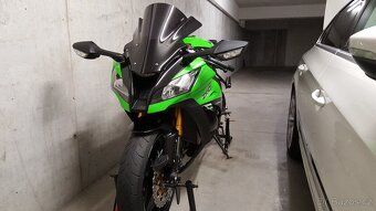 Kawasaki Ninja ZX - 10R - 4