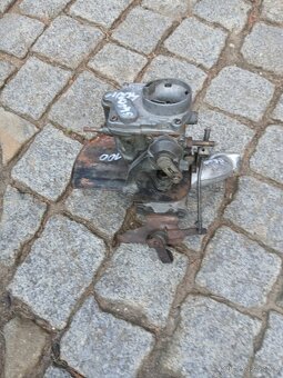 Karburator a sani Škoda 100,cena 400kc - 4