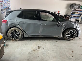 Volkswagen ID.3 - 4