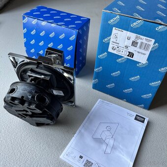 GROHE Eurocube páková podomítková sprchová baterie - 4
