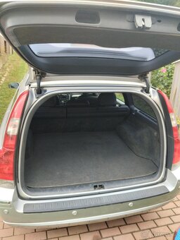 Volvo V70 D5 - 4