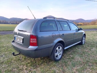 Škoda Octavia 1 1.8T combi 4x4 - 4