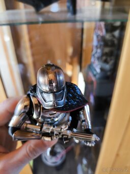Captain Phasma kotobukiya - 4
