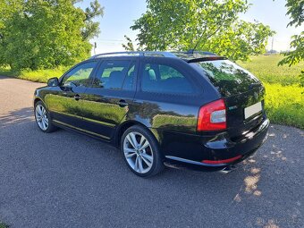 Škoda Octavia 2 RS Facelift, 2.0 TDI, 125 kW, CEGA, navi - 4