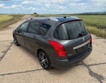 Peugeot 308 sw 1.6i - 7 míst - 4