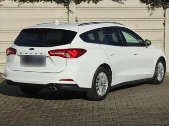 Ford Focus 2,0 EcoBlue 110W Titanium ČR 1.maj 6M/T Titanium - 4