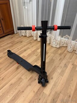Elektrická koloběžka Teewing X6 - 4
