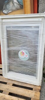Střešní okno Velux 120x80 - 4