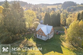 Prodej rodinného domu, 255 m², pozemek 7442 m² v horské obci - 4