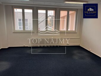 Kancelář k pronájmu 33,2 m2 – skvělá poloha naproti OC FUTUR - 4