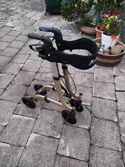 Chodítko pro seniory - 4