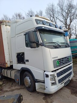 VOLVO FH 12, 420 na díly - 4