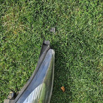 Přední světla Ford fiesta 2010 - 4