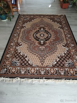 Koberec v perfektním stavu - 4