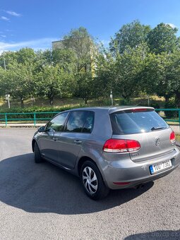 Volkswagen Golf 6 - 4