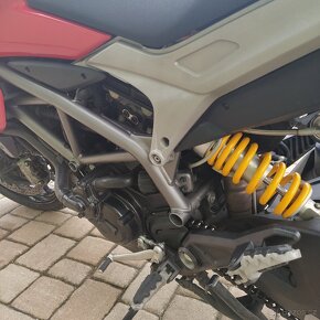 Ducati hyperstrada 821 - 4