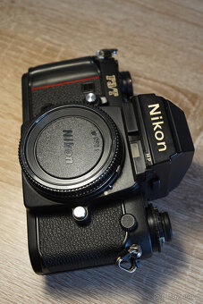 Nikon F3/T (titan), kinofilmový fotoaparát - 4