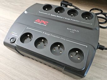 Nový záložní zdroj APC Back-UPS ES 400 - 4