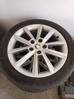 Alu kola Škoda 225/45 R17 - 5x112 - 4