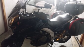 V strom 1000 - 4